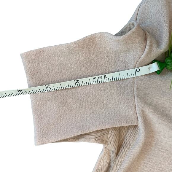 Alice + Olivia Ballet Pink Cold Shoulder Crop Top - Picture 3 of 13